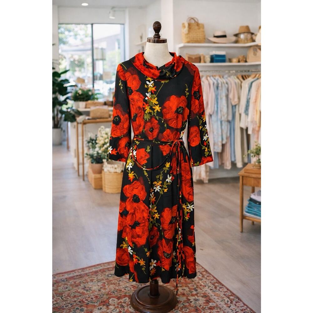Alice of California Women's Blk/Red Floral Sundress Vintage, Casual, Retro